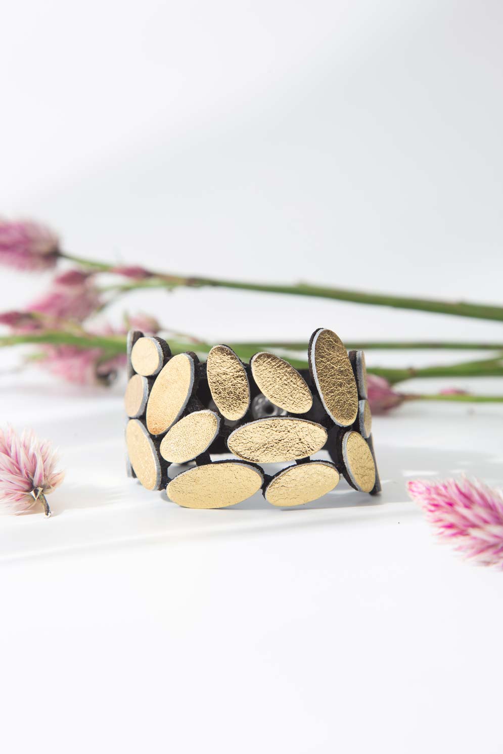 Medium Emma Bracelet - Gold