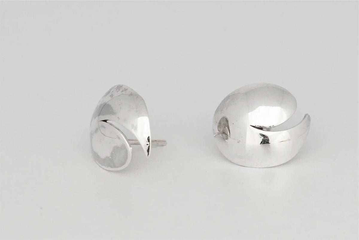 Snail Earrings - The Weitzman Museum Store - 7-847384019423