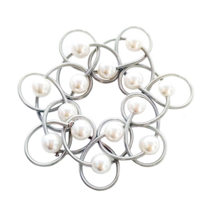 Silver Loop with Pearl Stretch Piano Wire Bracelet - The Weitzman Museum Store - 435