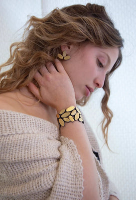 Medium Emma Bracelet - Gold - The Weitzman Museum Store - EM12GD01-JB
