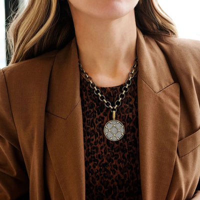 New Double - Sided Chain Link Necklace - The Weitzman Museum Store - YRZ070509B - 18