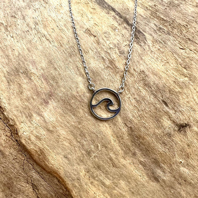Petite Round Wave Sterling Silver Necklace - The Weitzman Museum Store - N269N