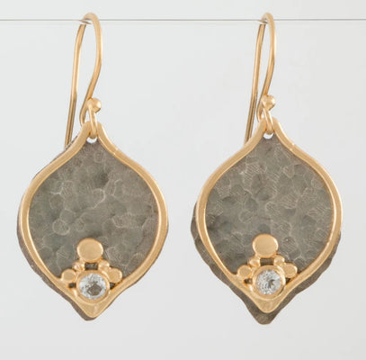 Two Toned Plum Earrings - The Weitzman Museum Store - ES/GPlum- wht