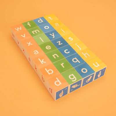 Uncle Goose American Sign Language Blocks - The Weitzman Museum Store - SGN28